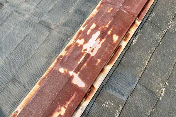 棟など板金部分のサビ、浮き